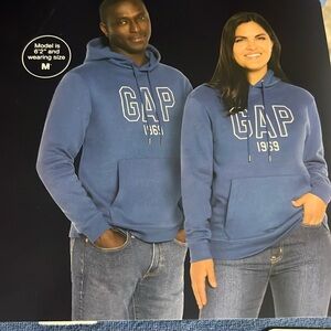 GAP Unisex Super Soft Long Sleeve 1969 Logo Pullover Hoodie - Blue - small